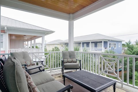 Sullivan by Bryant Real Estate House in Wrightsville Beach