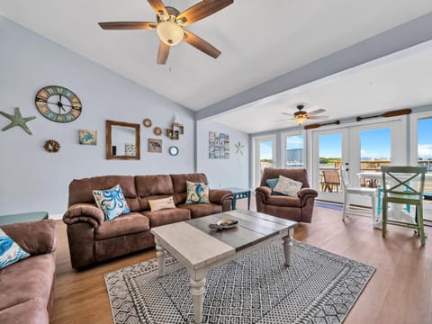 Harbor Dreams beautiful view lots near beach House in Destin