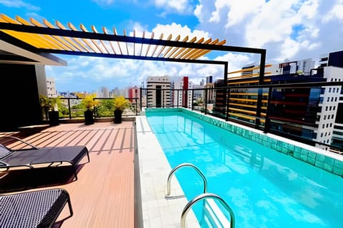 Swimming pool, Swimming pool