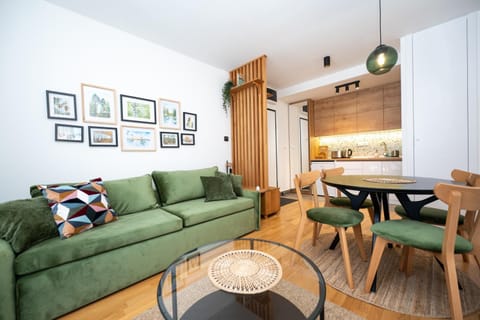 Kitchen or kitchenette, Living room, Seating area