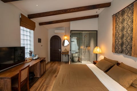 Bed, TV and multimedia, Photo of the whole room, Seating area