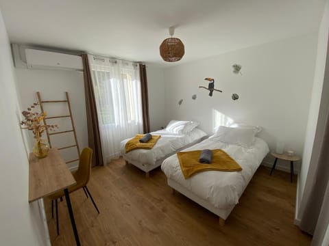 L Auvétia - 150 m du circuit des 24h House in Le Mans