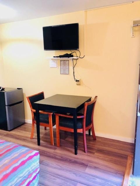 Gratiot View Motel Motel in Saginaw Charter Township