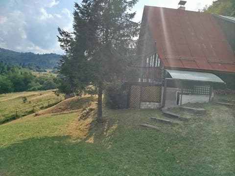 Property building, Garden
