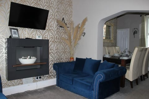 TV and multimedia, Seating area