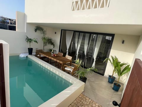 Patio, Day, View (from property/room), Balcony/Terrace, Pool view, Swimming pool, sunbed