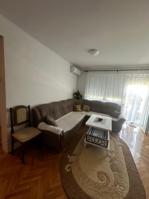 BiD Apartment in Dubrovnik-Neretva County