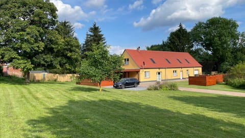 Property building, Parking