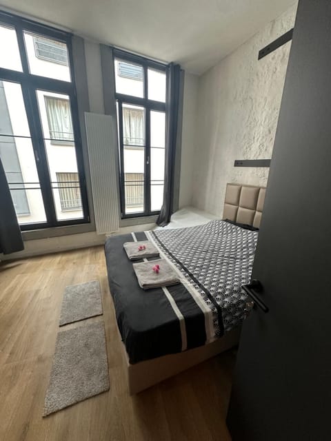 Stay in Antwerp City Bed and Breakfast in Antwerp