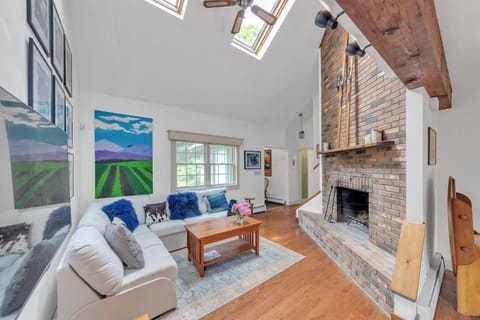 Bear Pass - Mountain View home House in Vermont