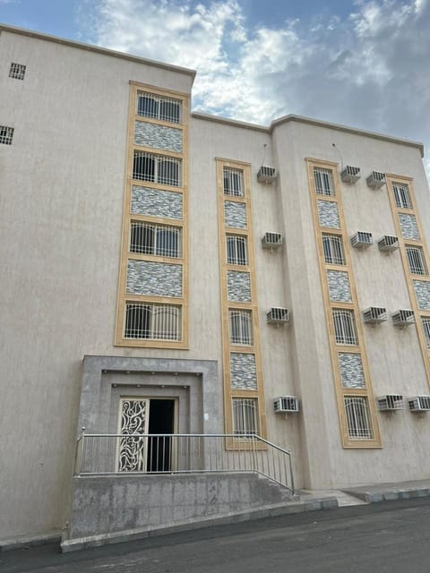 Property building, City view, Quiet street view