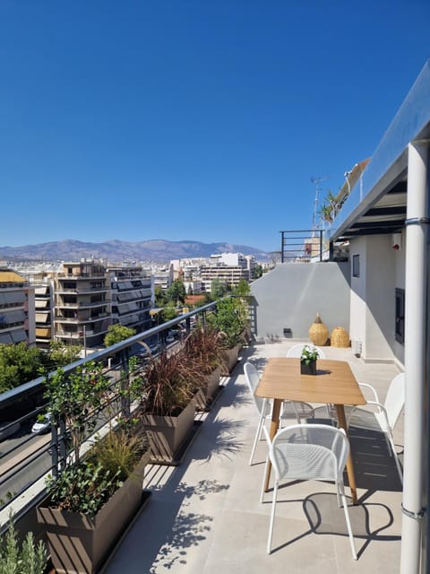 Day, View (from property/room), Balcony/Terrace, Mountain view