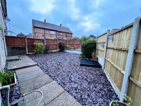 Housefield Stay, Room 2 Vacation rental in Stoke-on-Trent