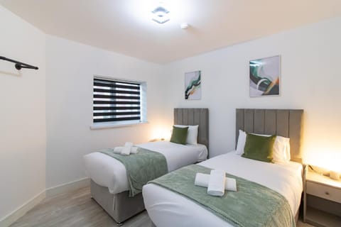 Bed, Photo of the whole room, Bedroom, heating, internet, towels