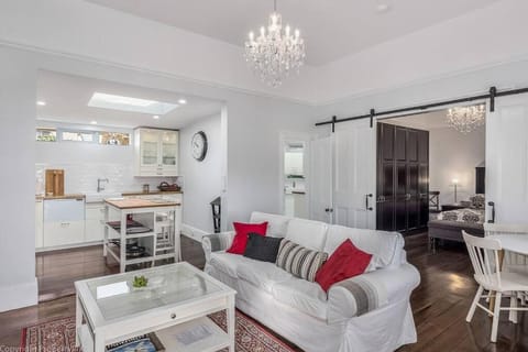 Kitchen or kitchenette, Living room, Seating area