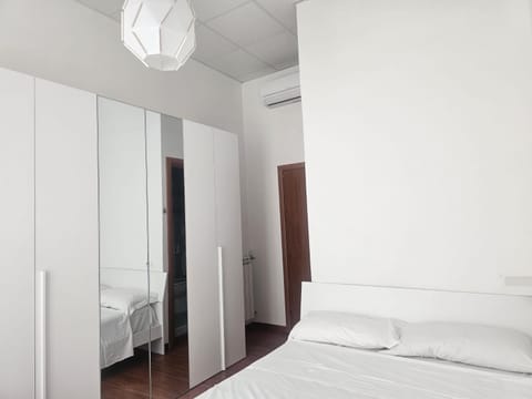 Bed, Photo of the whole room, Bedroom, towels, wardrobe