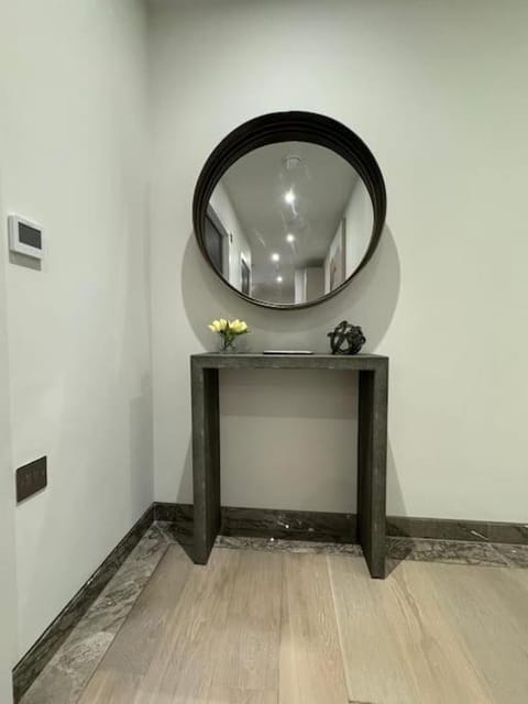 Luxurious Studio - Central Prime Reading Location- CHRL F18 Apartment in Reading