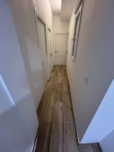 Apartamento con 8 habitaciones y 5 baños Apartment in Madrid