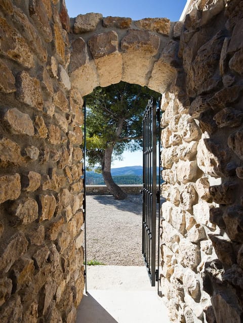 Patio, Inner courtyard view