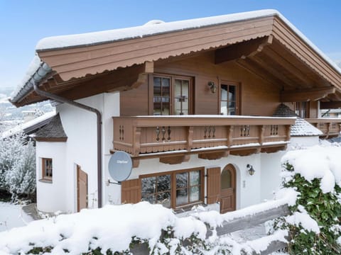 Property building, Winter