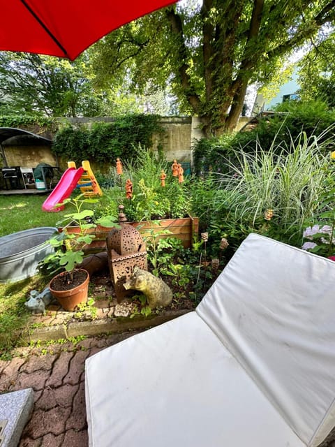 Bijoux Wohnung auf dem Basler Hügel Apartment in Basel