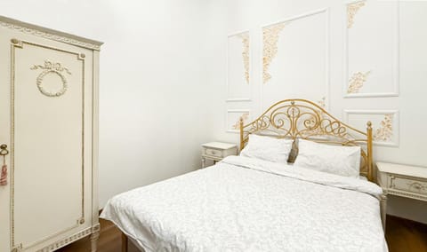 Bed, Bedroom, wardrobe