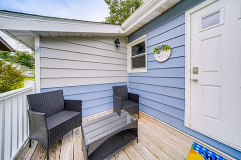 Charming Geneva Vacation Rental about 5 Mi to Lake! Apartment in Geneva