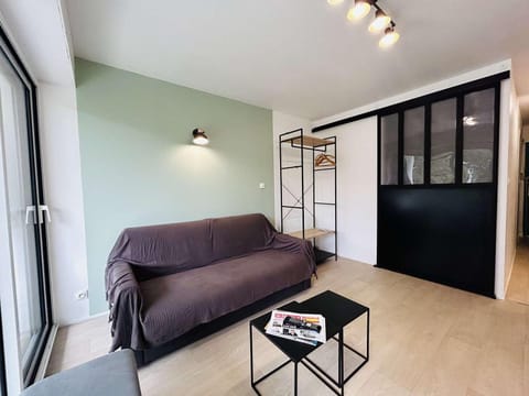 Appartement 2 pièces - 5 couchages avec parking - Proche plage, Le Pouliguen - FR-1-245-195 Apartment in Le Pouliguen