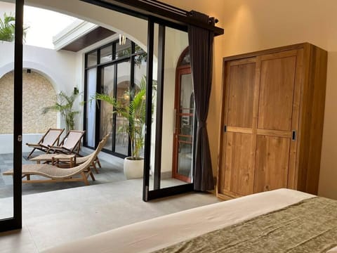 The Dahlia's Villa NEW 3 BR Canggu-Munggu Seseh Villa in North Kuta