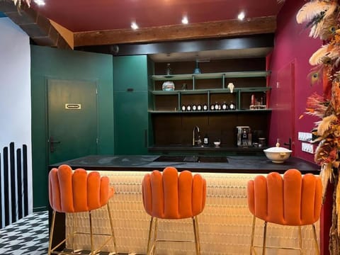 Lounge or bar