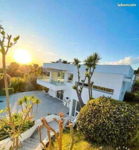 Villa MARGARITTA 4km Cannes centre et plages Villa in Mougins