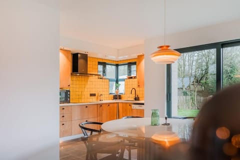 Pinecone Hideaway - huis in het bos House in Flanders