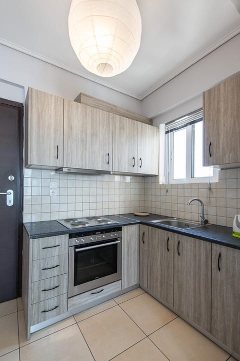 Kitchen or kitchenette, oven, stove