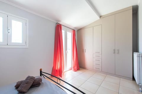 Bed, Bedroom, flat iron, hair dryier, internet, wardrobe