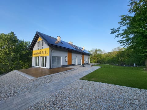 Property building, Day, Natural landscape, Garden