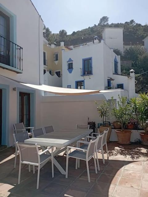 Patio, View (from property/room), Dining area