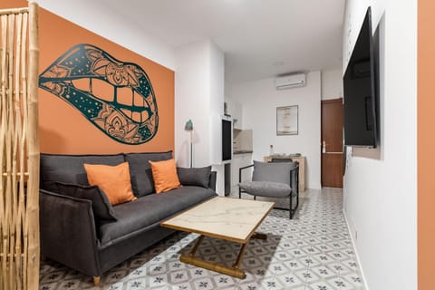TV and multimedia, Living room, Photo of the whole room, Seating area
