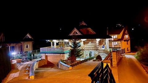 Property building, Patio, Night, Activities, Sunset, sunbed