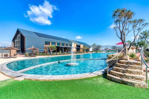 Spring, Pool view, Swimming pool, sunbed