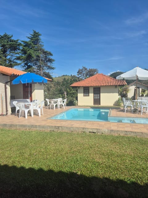 casa aconchegante na montanha Nature lodge in Miguel Pereira