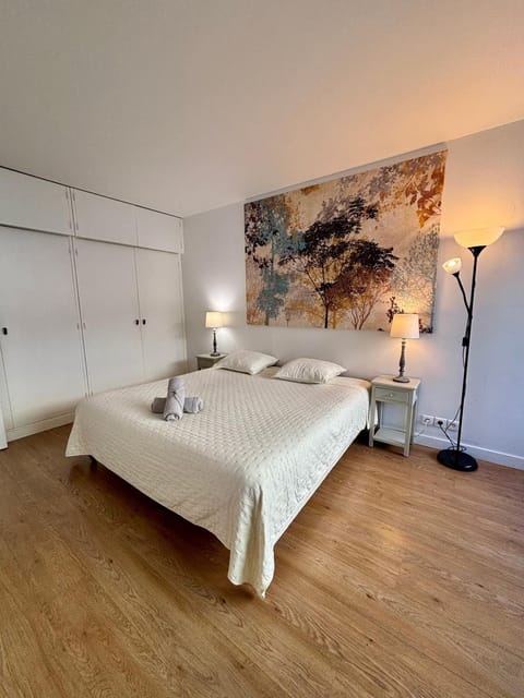 Appartement des Champs Elysées Apartment in Paris