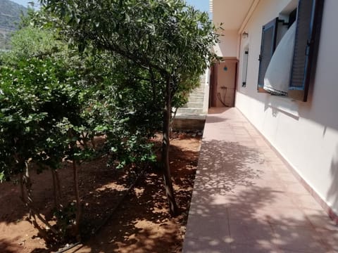 ΙΔΙΩΤΙΚΟ ΔΙΑΜΕΡΙΣΜΑ ω Apartment in Stalida