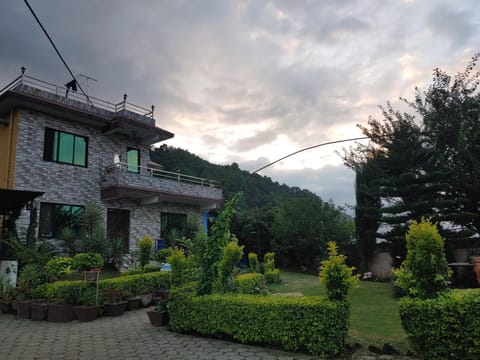 Property building, Garden, Garden view