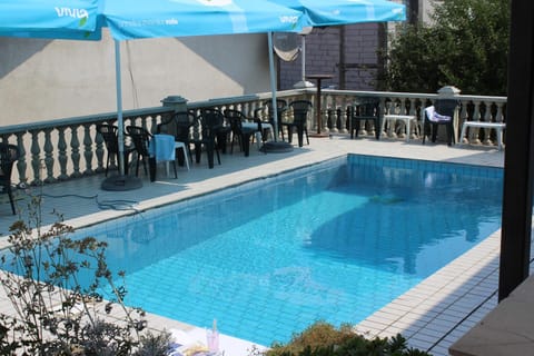 Pool view, Swimming pool