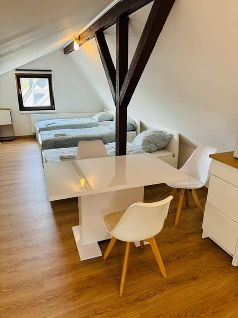 Flussnähe Dreierwohnung Apartment in Koblenz