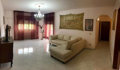 TV and multimedia, Living room, elevator