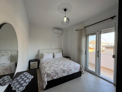 Bed, Bedroom, air conditioner