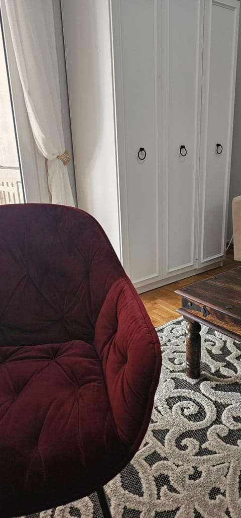 Cozy and quiet apartment , convenient location in Athens Apartment in Kallithea