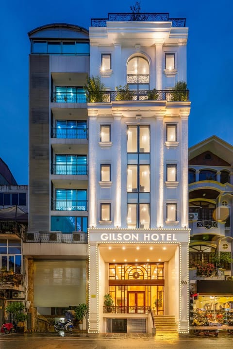 Property building, City view, Location