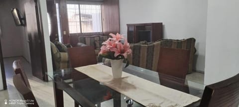 Esmeralda House in Santiago de Queretaro